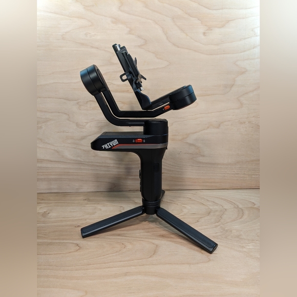 Zhiyun Weebill S [Official] 3-Axis Gimbal Stabilizer for Mirrorless and DSLR Cam - Picture 3 of 8